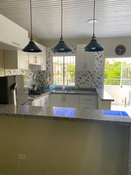 Apartamento Acogedor/Pueblo Nuevo Los Alcarrizos Santo Domingo 0*,
